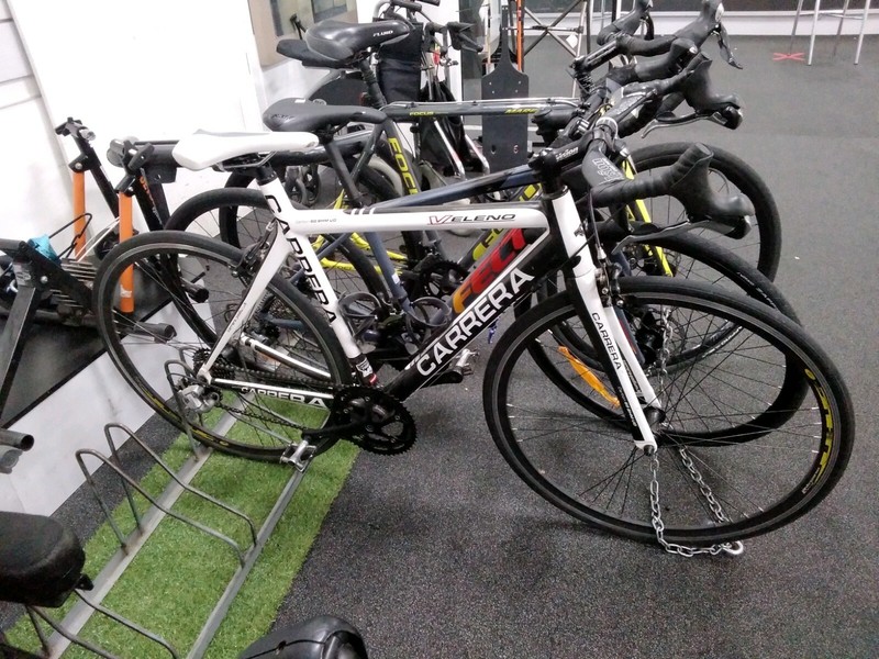carbon road bike gumtree