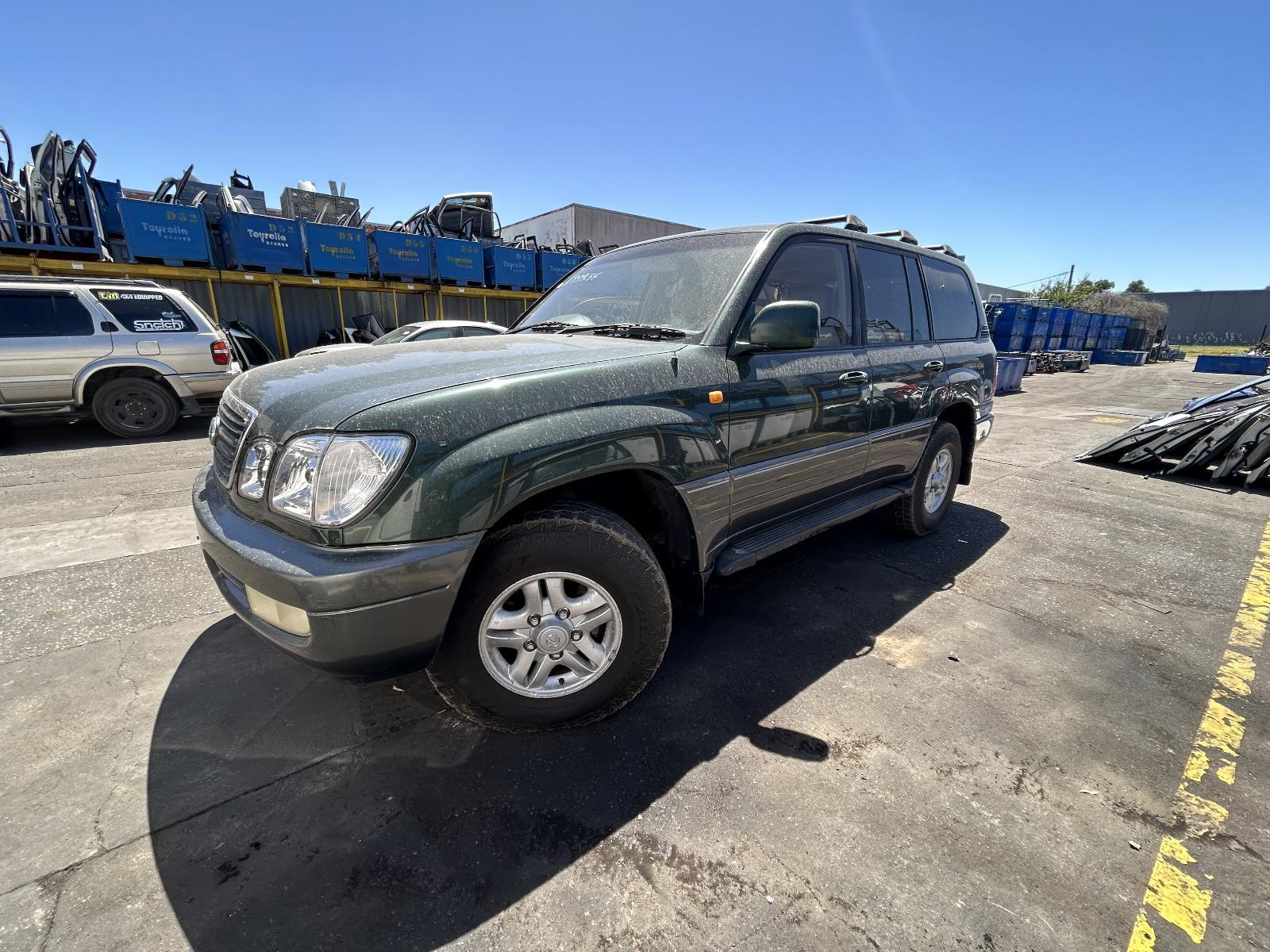 Lexus LX470 Bonnet UZJ100 05/1998-12/2007 - thumbnail 8