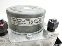 Hyundai Kona OS 17-20 ABS Steuergerät Hydraulikblock ESP Aggregat Hyundai Kona OS 17-20 03.08.2018 58910J9000... Vorschau 2