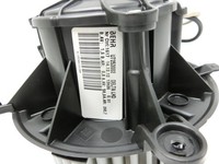 Opel Astra J 12-18 Gebläsemotor Lüftermotor Heizungsgebläse Opel Astra J 12-18 01.01.2013 13276230 U7253002 gebraucht Vorschau 2
