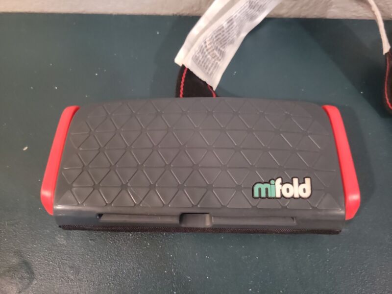 Mifold: Comfort Grab-and-go Car Booster Seat Charcoal without Box/tags