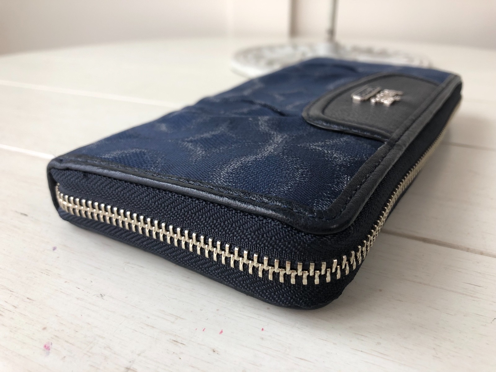 COACH Madison Op Art Signature Blue Ikat Accordion Zipper Around Wallet 48666