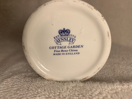 England Aynsley Cottage Garden Bone China Butterfly Vase