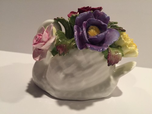 Aynsley England Fine Bone China Swan With Flowers Hand Modelled Hand Painted