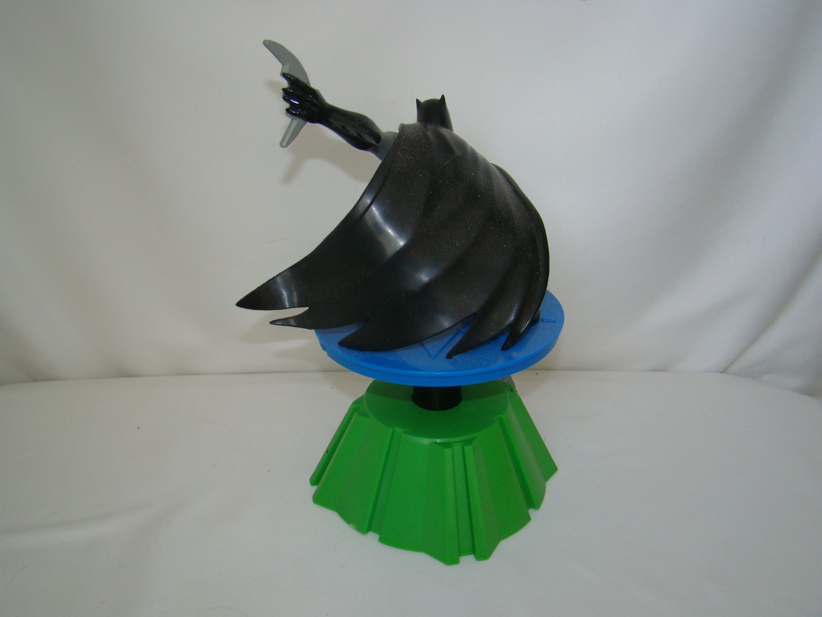 B48 the Batman Sprinkler Water Soaker- 2004, Wham-O / DC Comics