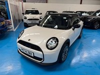 2024 MINI Cooper 1.5 C Classic 3dr Auto HATCHBACK Petrol Automatic