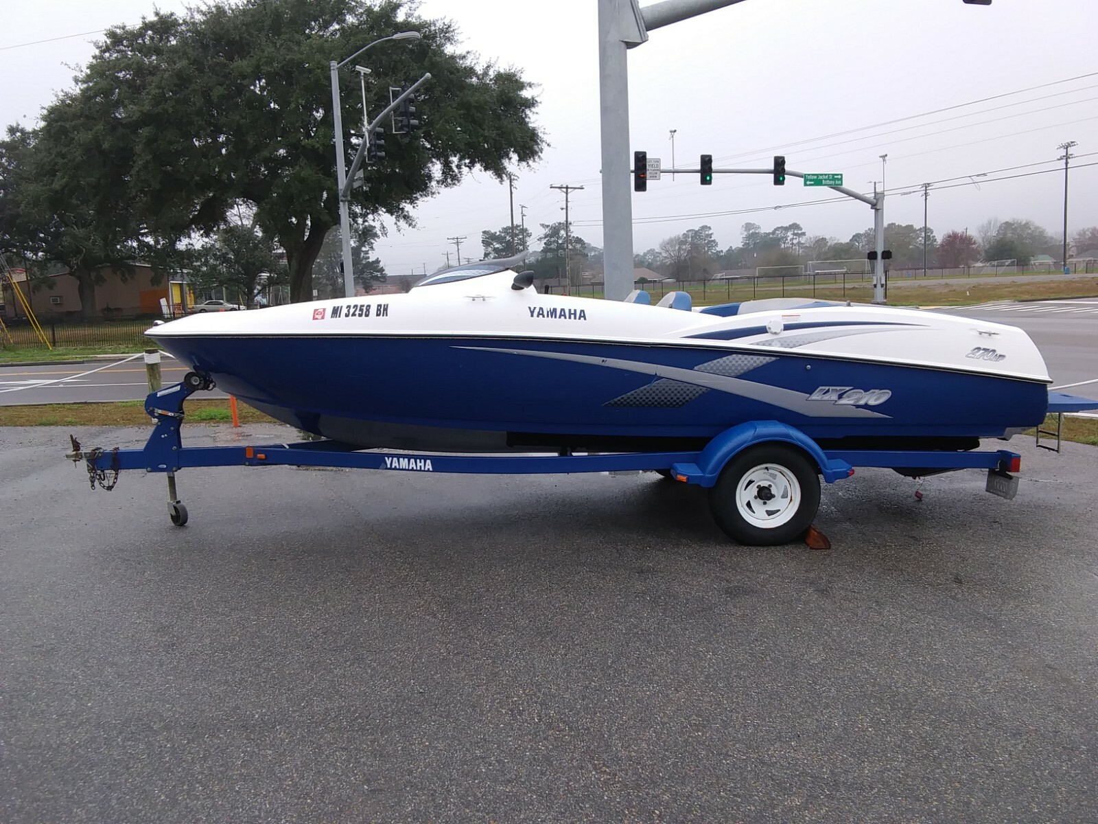 2003 Yamaha LX210 Twin Engine Running Jet Boat With Trailer & Swim Platform