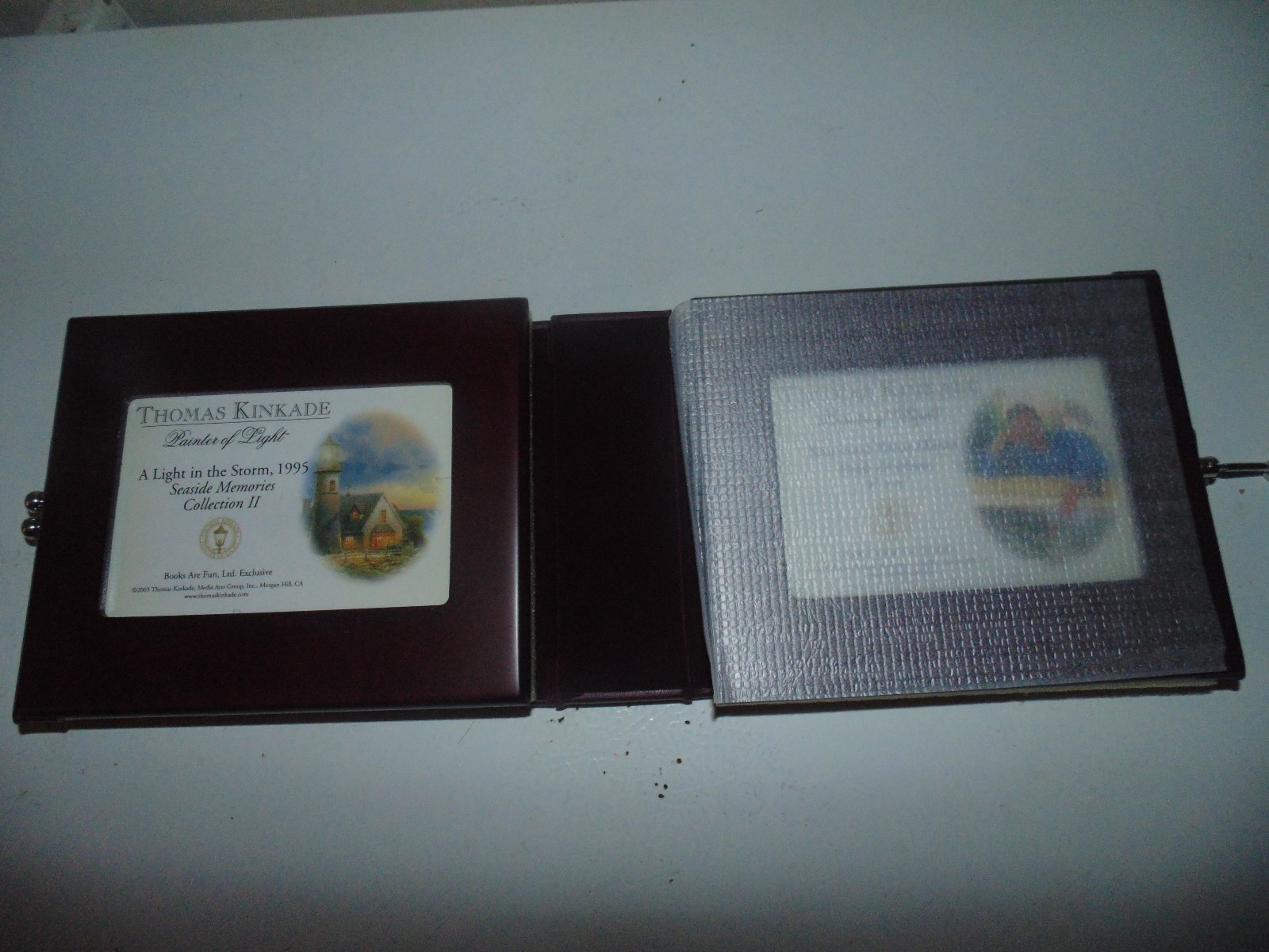 THOMAS KINKADE A Light in the Storm PHOTO ALBUM 1995 Seaside Memories BRAND NEW