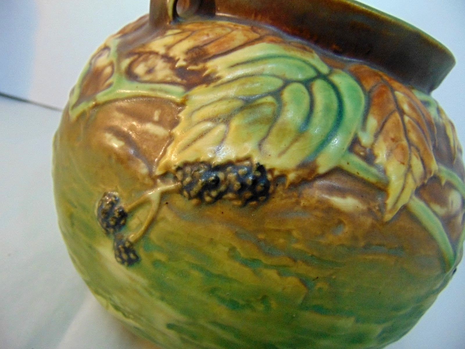 Vintage Antique Roseville Pottery 6