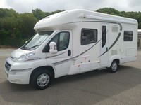Auto-Trail Tracker FB DIESEL MANUAL 2014/64