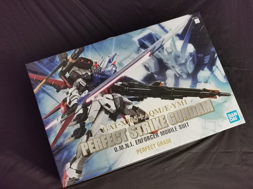 カードダスその他 PERFECT STRIKE GUNDAM GAT-X105 $_12.JPG?set_id=880000500F