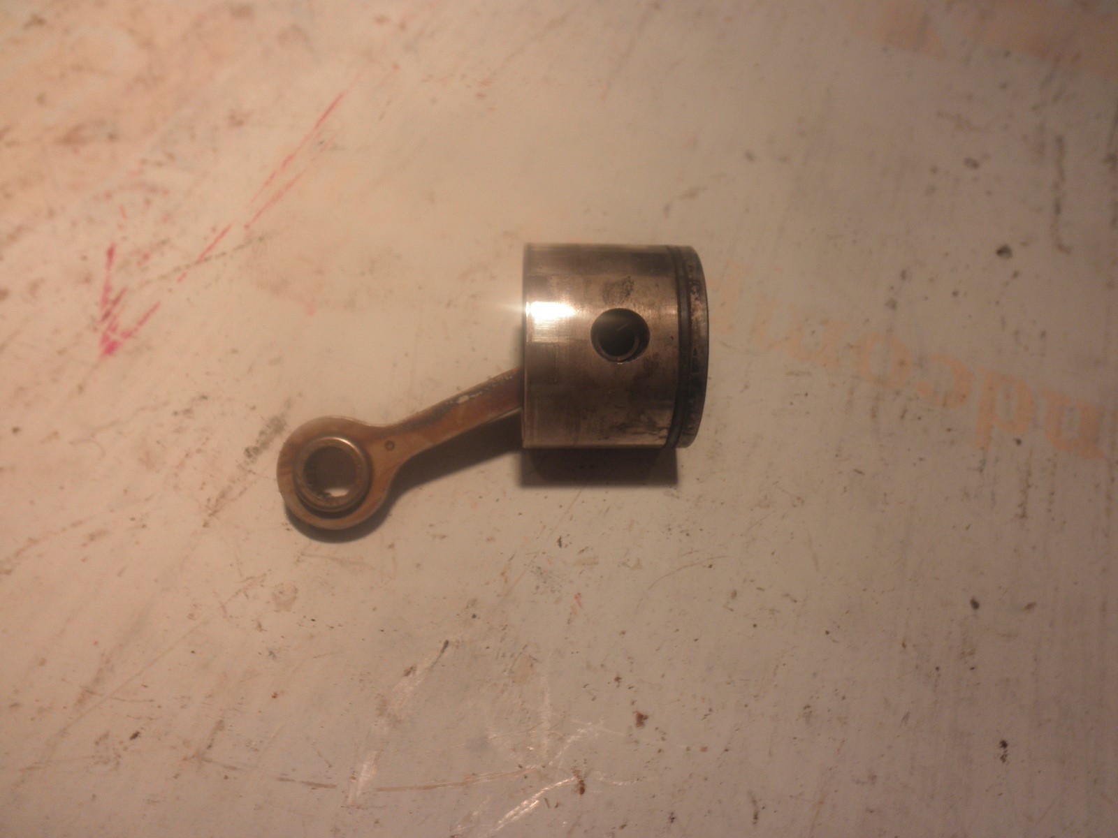 WEEDEATER BRAND FEATHERLITE BLOWER JUG/w/PISTON/ROD/BEARING/BOLTS/BLOWER PARTS