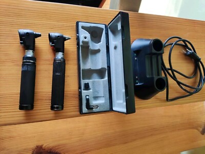 Riester Otoscopes Ri-scopes with Charger, Case