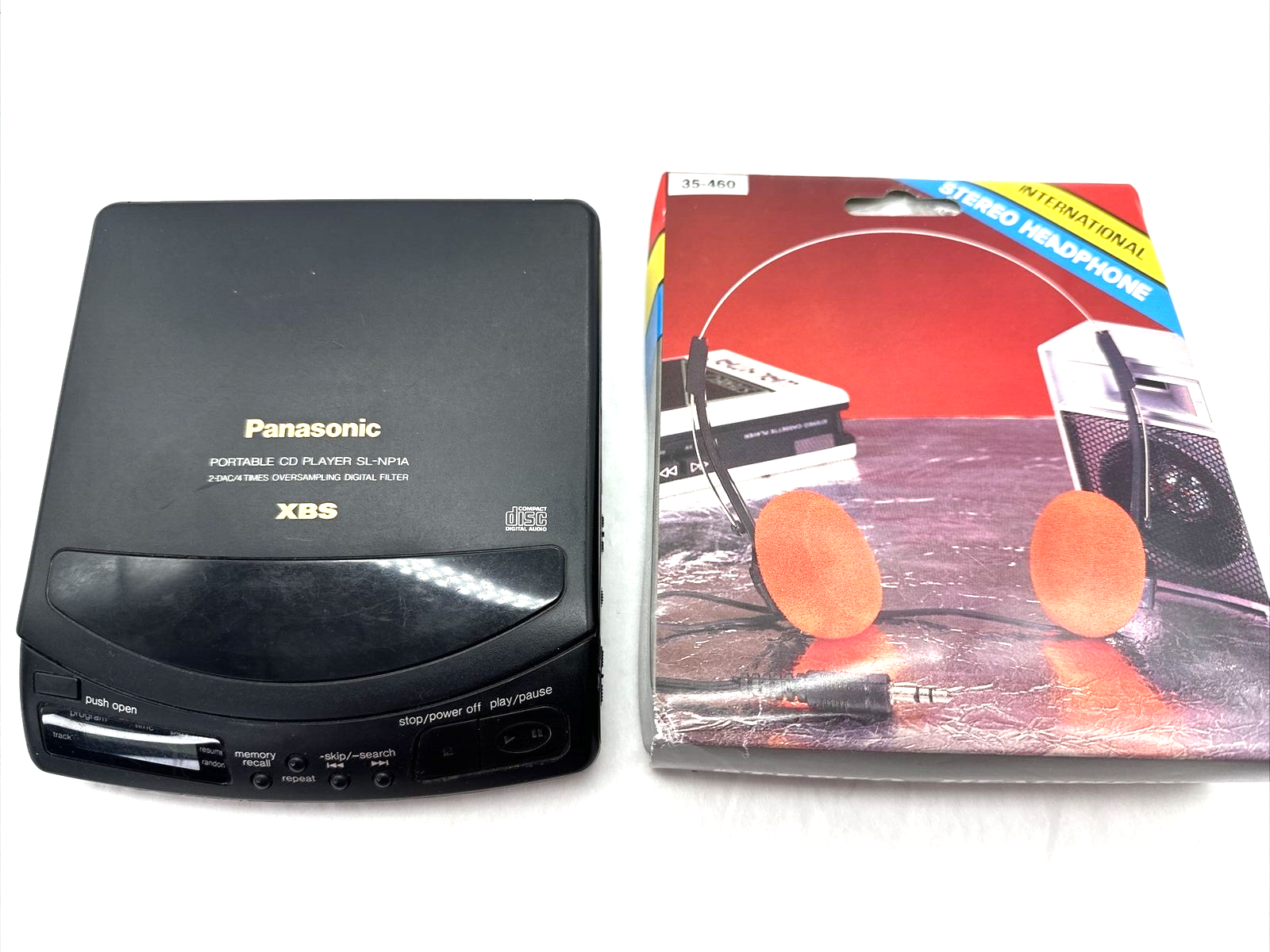 ★希少品★【Panasonic Portable CD Player 】 Vintage Panasonic Portable CD Player XBS/Anti-Shock - Dark
