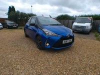 2017 Toyota Yaris 1.5 VVT-i Blue Bi-tone 5dr HATCHBACK Petrol Manual