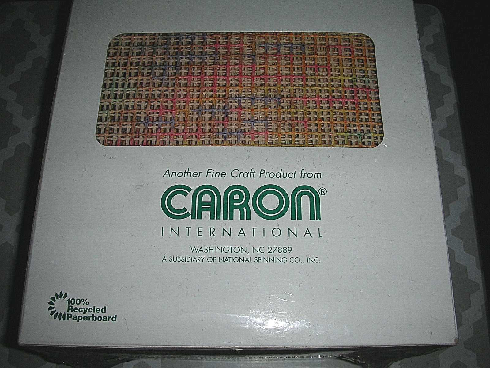 WonderArt Caron Latch Hook Kit LION 27 x 40