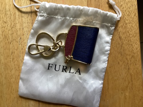 FENDI DAKS FURLA コペンハーゲン　ブランドタオル　まとめ　未使用 FENDI DAKS FURLA コペンハーゲン ブランドタオル まとめ 未使用