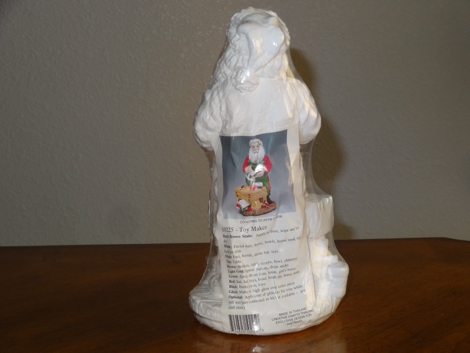 Creative Crafts Christmas Toy Maker Work Bench Horse Ready Fun to paint Plaster