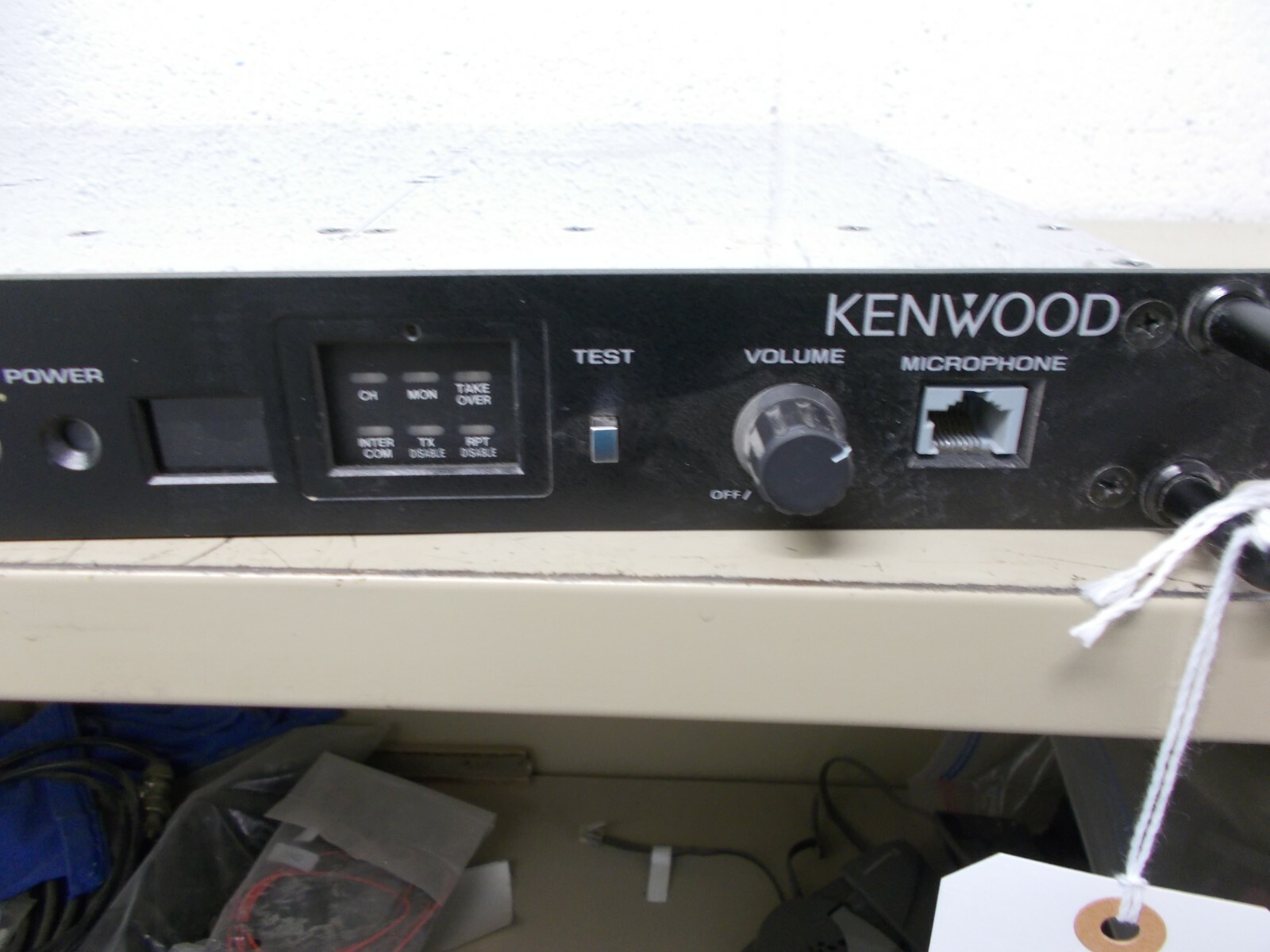 Kenwood TKR-840-1 UHF FM REPEATER 450-480 MHz TKR840
