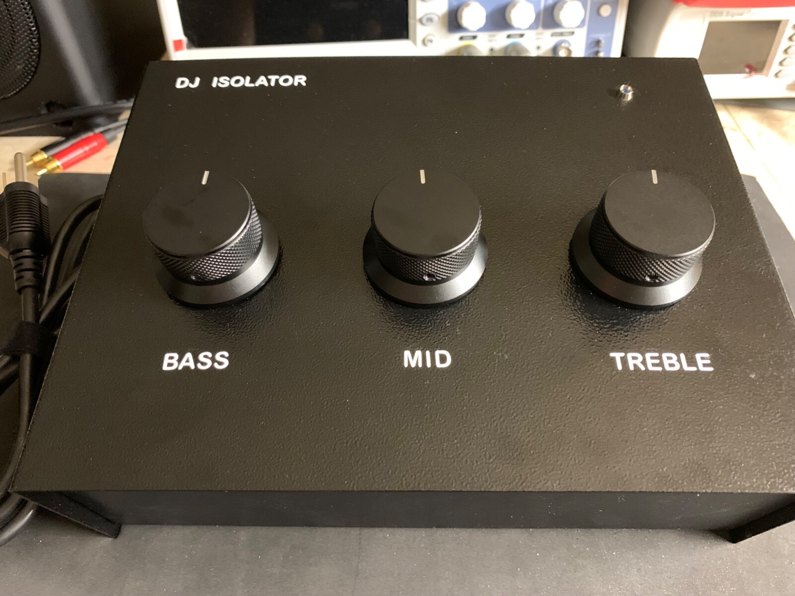 3 BAND STEREO DESKTOP DJ TONE FREQUENCY ISOLATOR | eBay