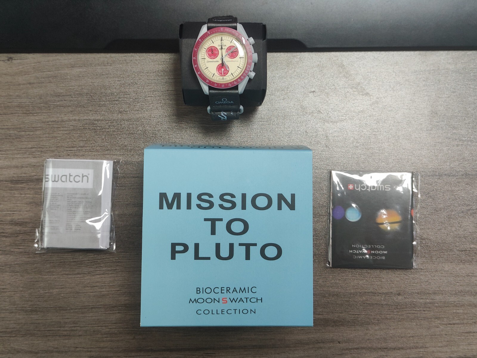 Pre-owned Swatch Omega  Collaboration Moon Mission To Uranus Watch Ceramic Quartz Men's I12