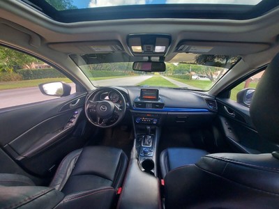 image 2 of interior