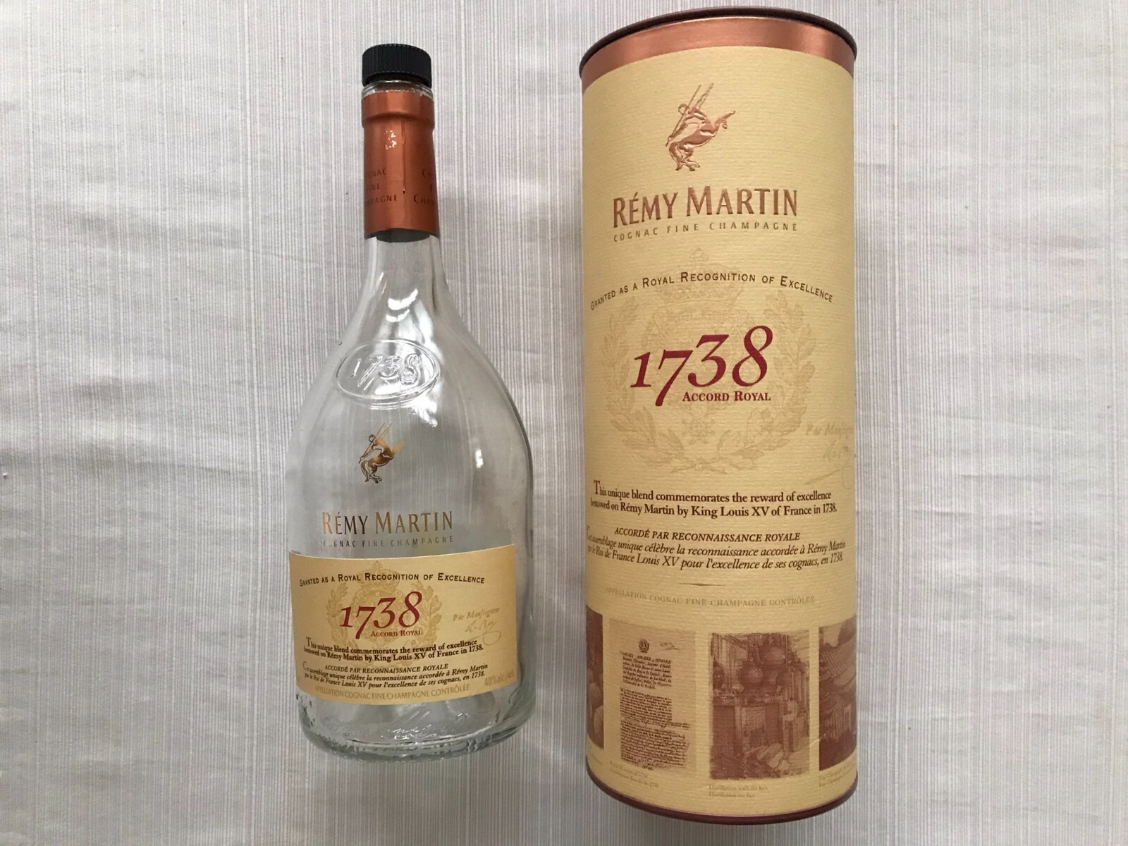 493[未開栓]REMY MARTIN 1738 ACCORD  Rémy Martin 1738 Accord Royal - Cognac Fine Champagne - USA