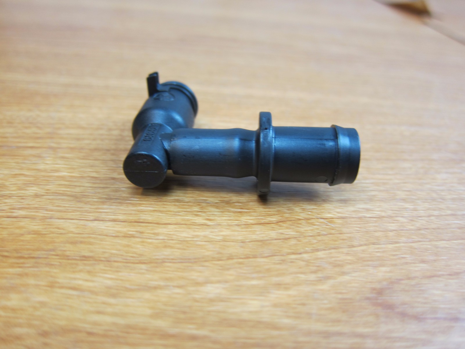 19992006 Jeep Grand Cherokee & 20022006 Dodge Ram 1500 PCV Valve