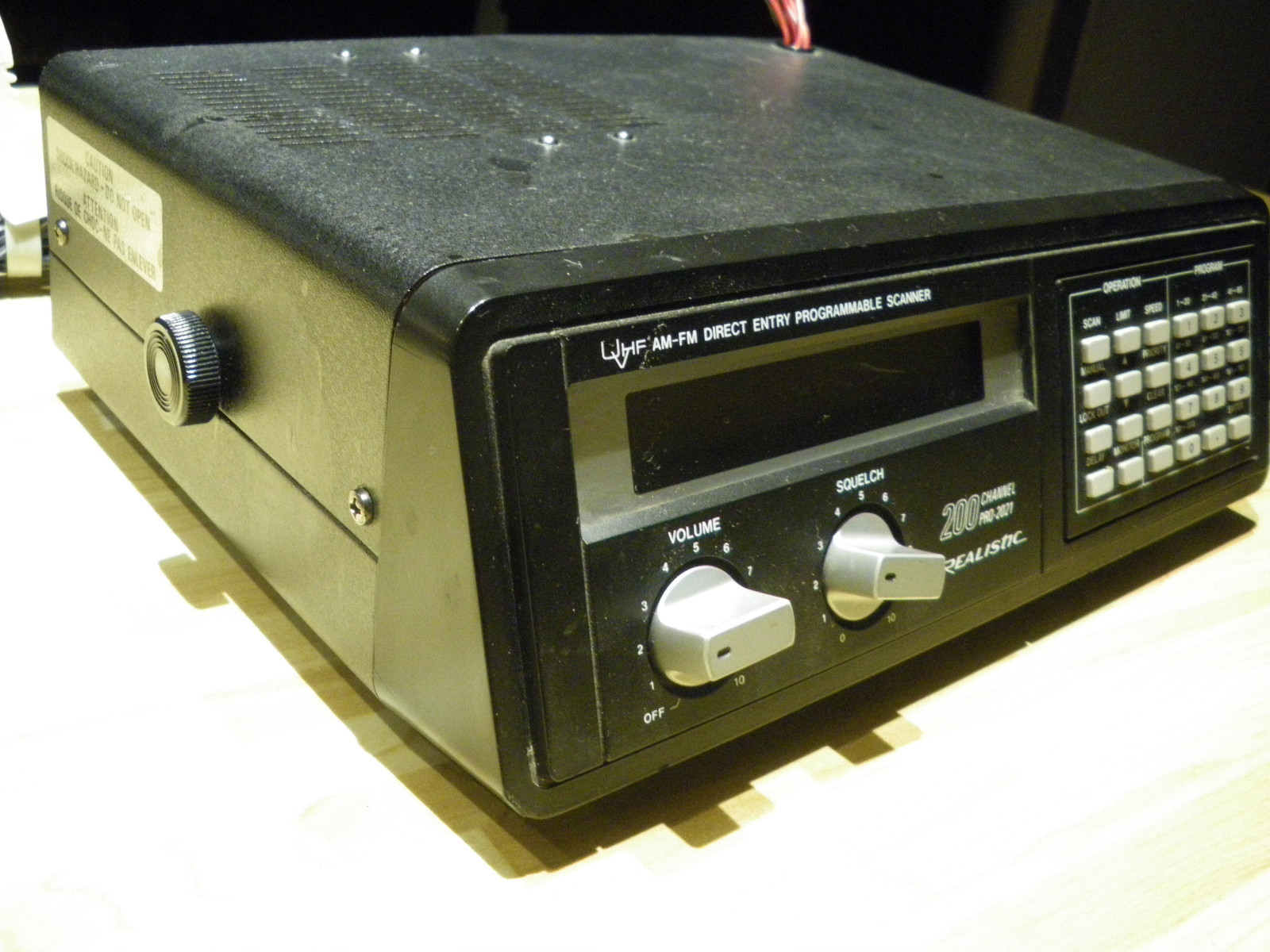 Realistic Pro-2021 Scanner 200 Channel VHF UHF AM/FM TANDY/ Radio shack