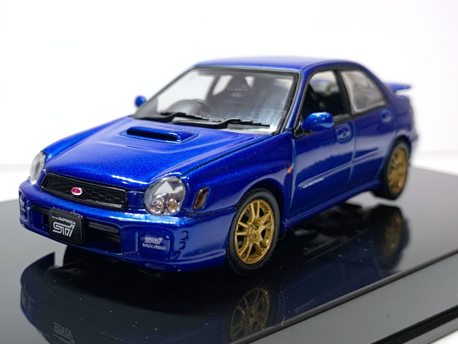 RARE RETIRED AUTOART SUBARU IMPREZA 2000 WRX STI SEDAN
