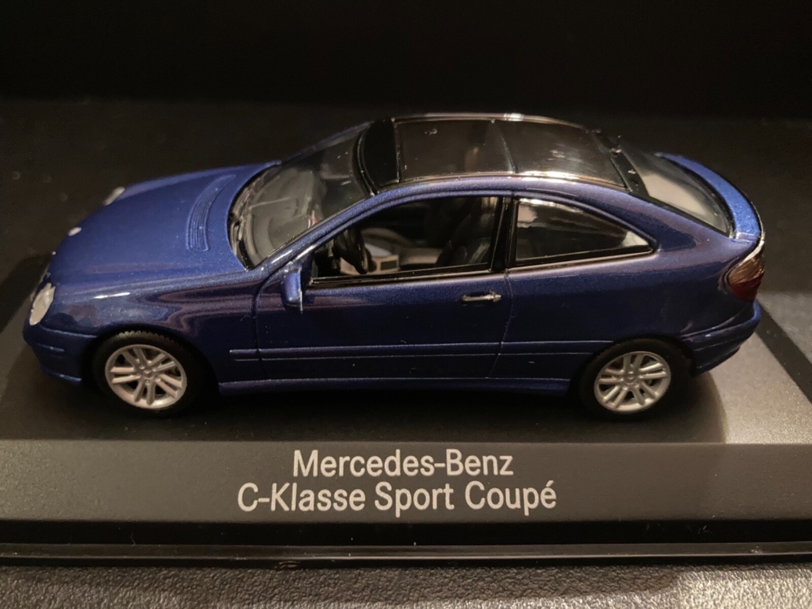 Amazon | 1/43 メルセデスベンツ Cクラス Tモデル Mercedes-Benz Amazon | 1/43 メルセデスベンツ Cクラス Tモデル Mercedes-Benz