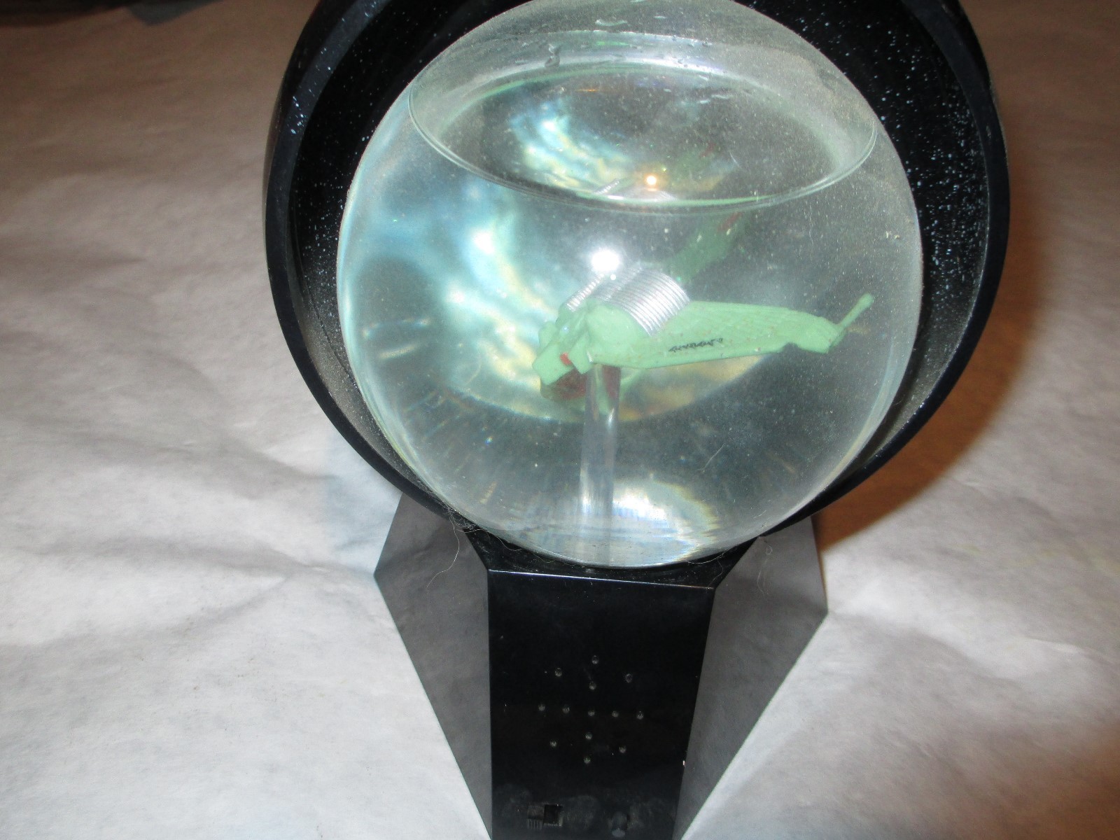 Star Trek TNG Klingon Bird Of Prey Lighted Musical Star Water Globe Halodome