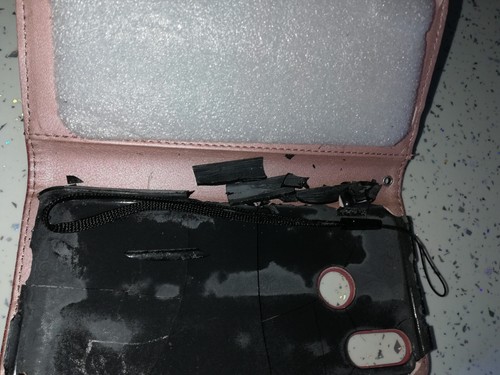 Foto dell'oggetto di un acquirente verificato