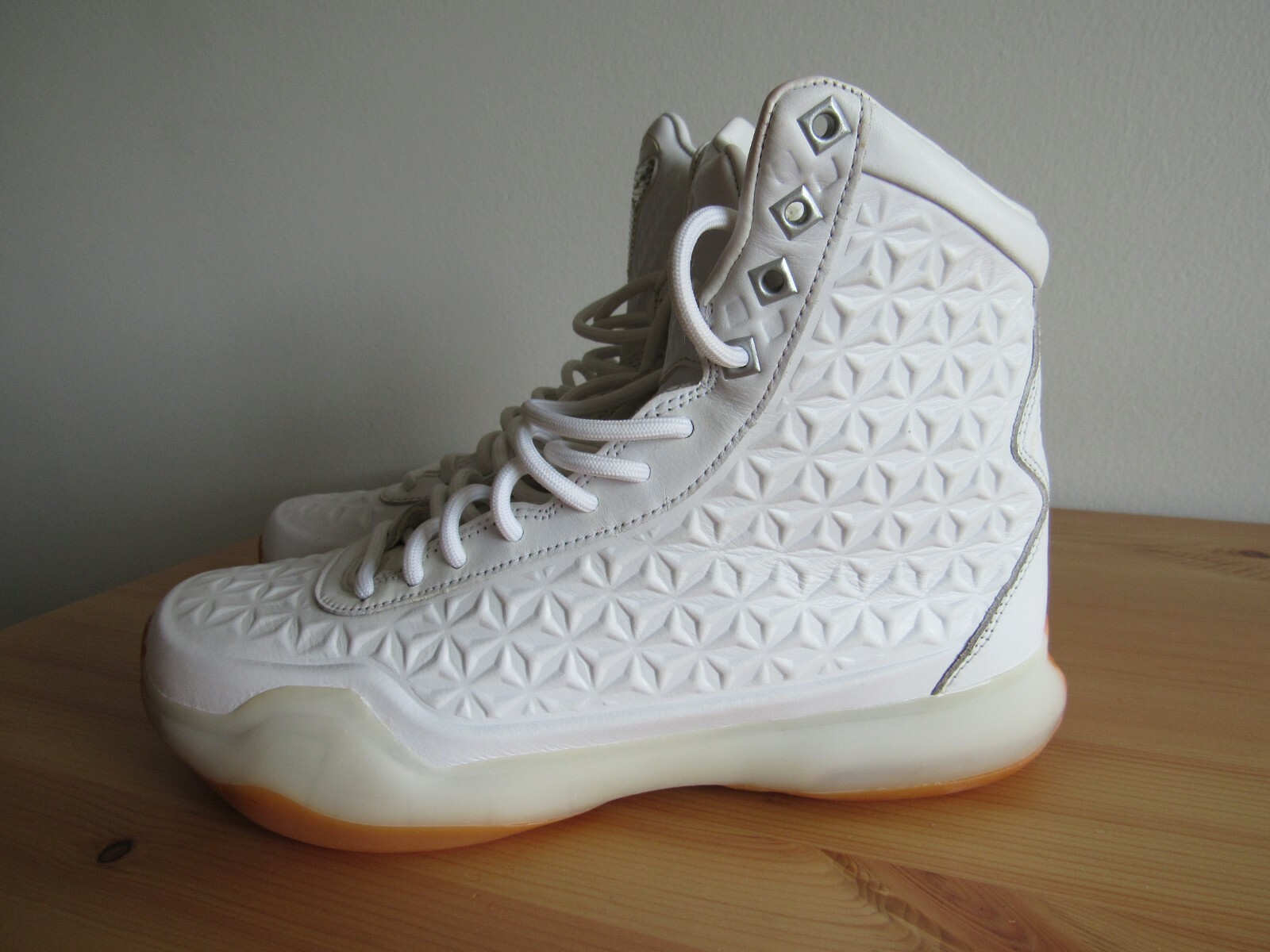 Rinon Nike Kobe Mamba Rage Pure Platinum White Basketball 908972