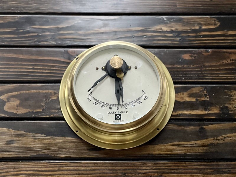 ClinomÃ¨Tre Mural Ã  Tube Liquide North Shields Lilley &Amp; Gillie FabriquÃ©...