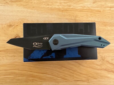 Zero Tolerance ZT 0055-2BKC Gustavo T Cecchini Knife (2BKC, Blue Green, S35VN)