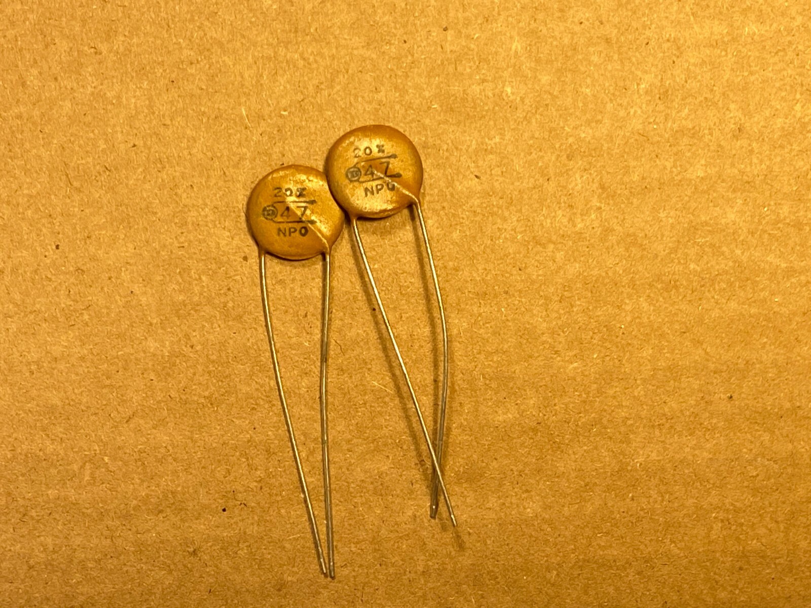 2 NOS Vintage Circle D 47 pf 1kv Ceramic Disk Fender Bright