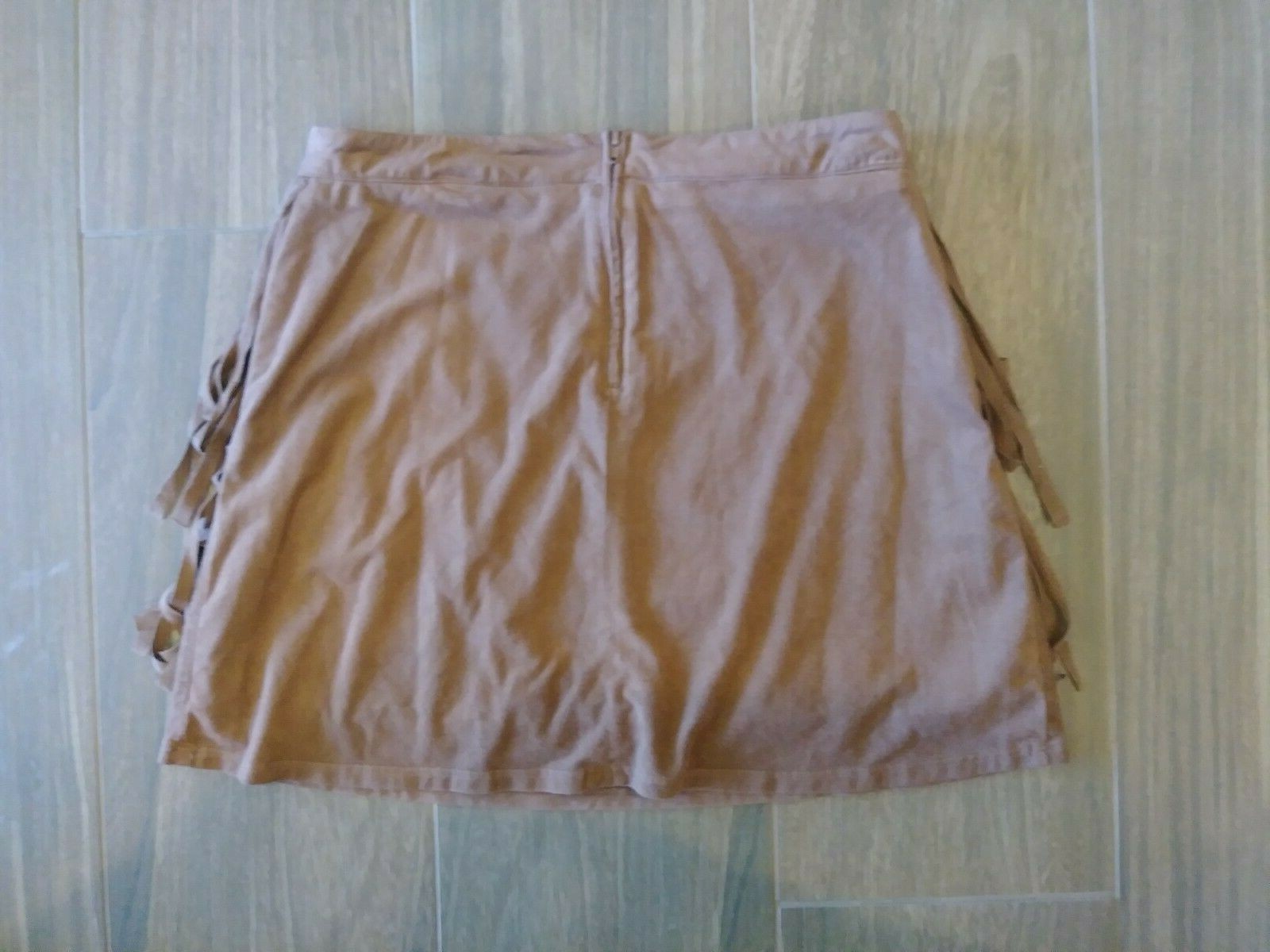 By & By Girls Faux Suede Brown Fringe Skirt Size 16 Back Zip Good Condition