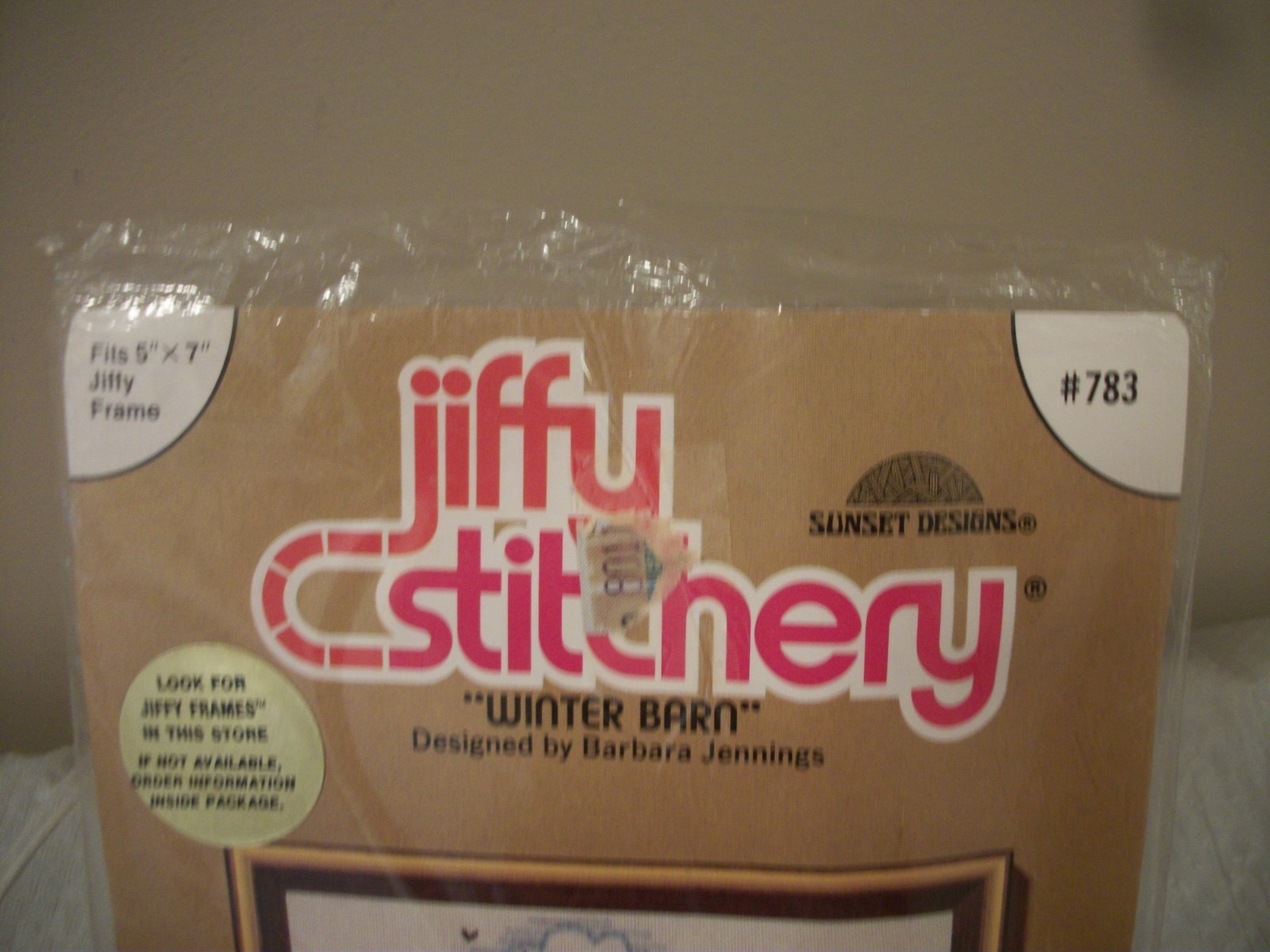 Winter Barn by Sunset Jiffy Stitchery Crewel Kit #783 NIP Sealed  5 x 7