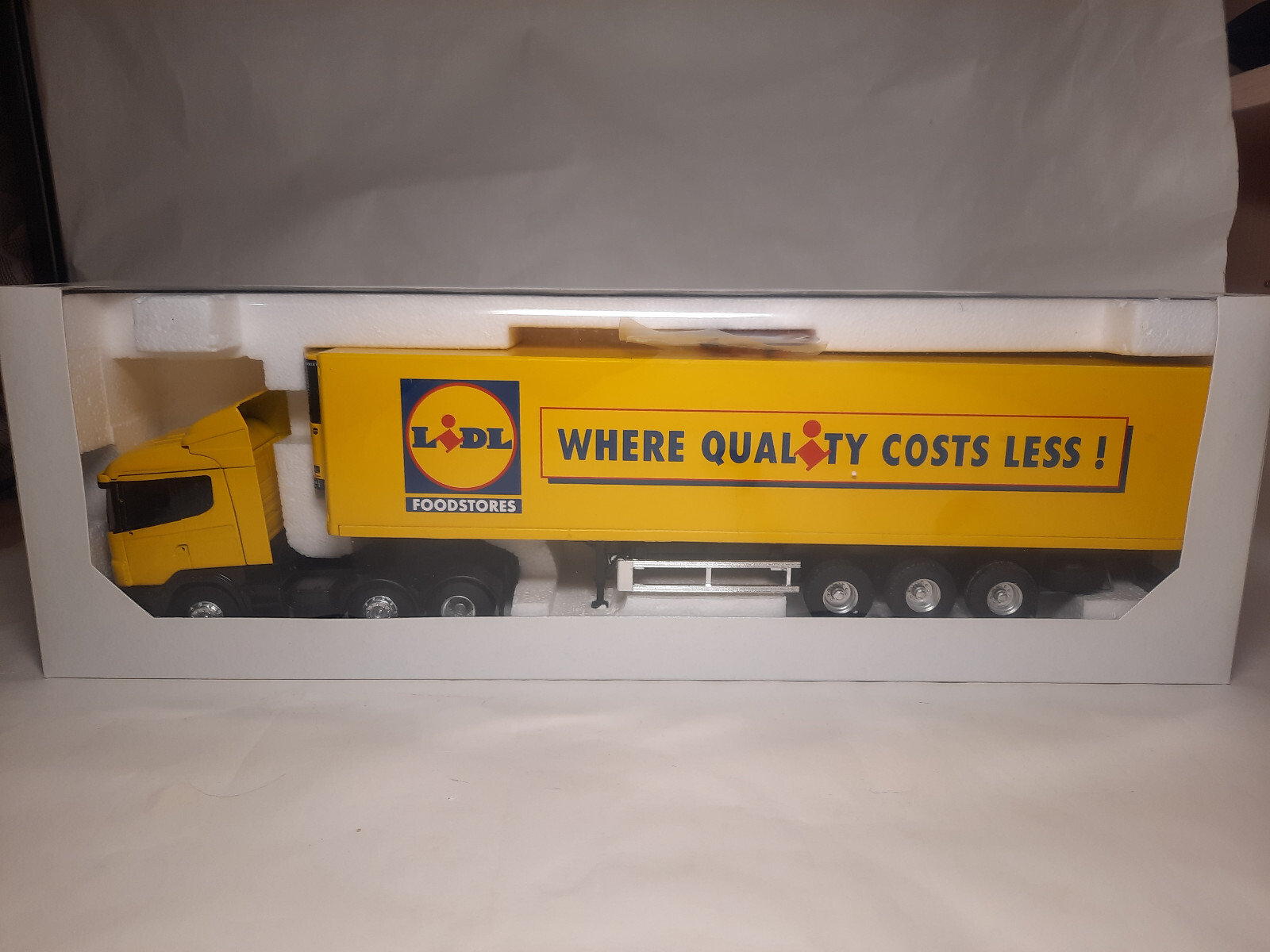 Scania 4 Series Low 6x2 LiDL 1:43, ELIGOR , Search Impex | eBay