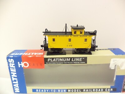 Walthers Ho 932-7683, G2 Wood Caboose, DM&IR C-77