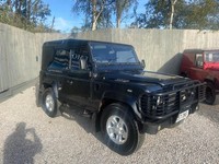 1997 Land Rover Defender 90 2.5 TDi County Station Wagon 3dr Diesel Manual (111 