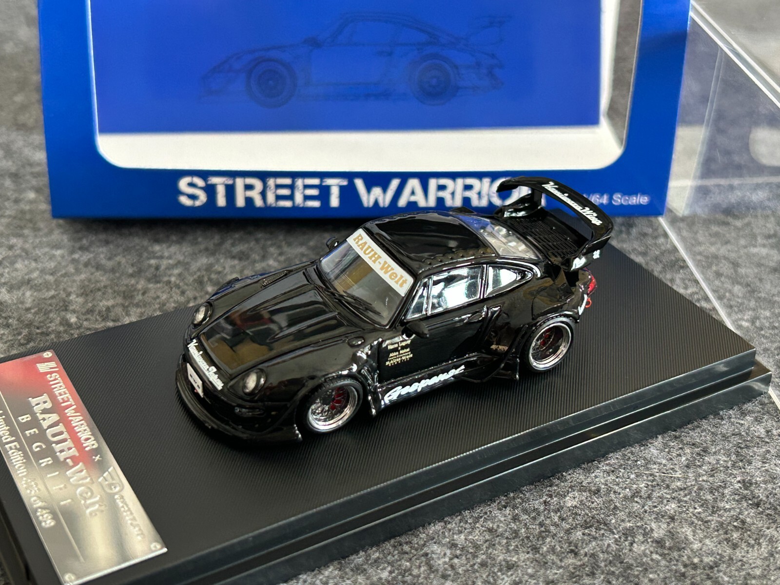 STREET WARRIOR RWB 993 ミニカー 1/64 Street WARRIOR SW 1:64 RWB 993 Rauh-Welt Black Sport Car
