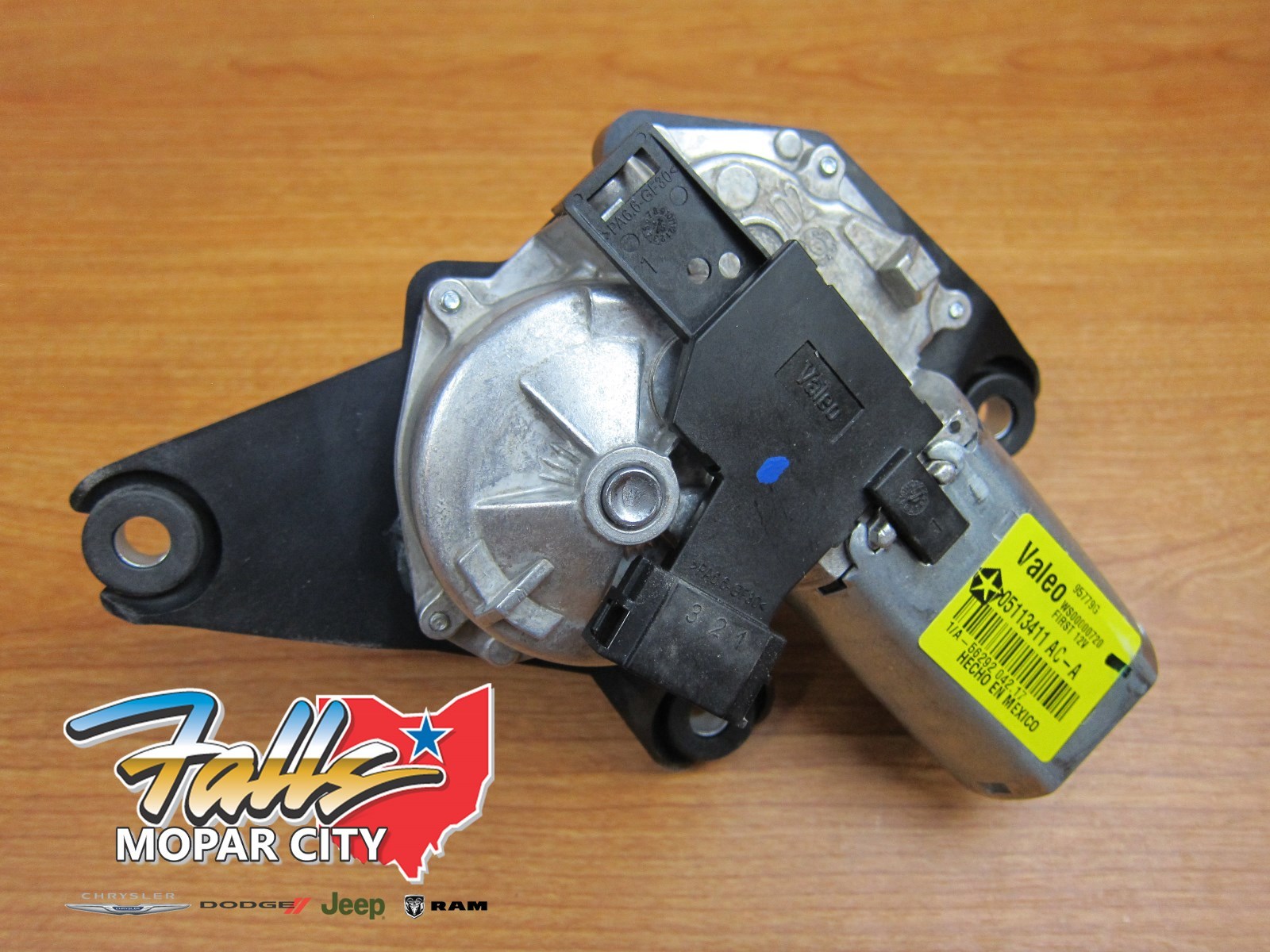 0819 Dodge Chrysler Caravan T&C Rear Windshield Wiper Liftgate Motor