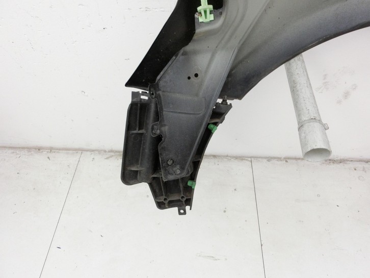 Volvo V60 I 155 10-13 Kotflügel Rechts Vorne 01900 Volvo V60 I 155 10-13 29.09.2014 31352074 gebraucht Vorschau 8