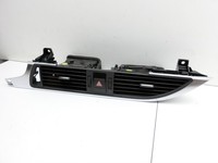 Audi A6 C7 4G 10-14 Lüftungsgitter Luftdusche Luftdüse Mitte mit Warnblinkschalter Audi A6 C7 4G 10-14 07.09.2011... Vorschau 4