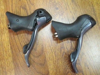 Shifters - Shimano Ultegra St-6600 10 - Nelo's Cycles