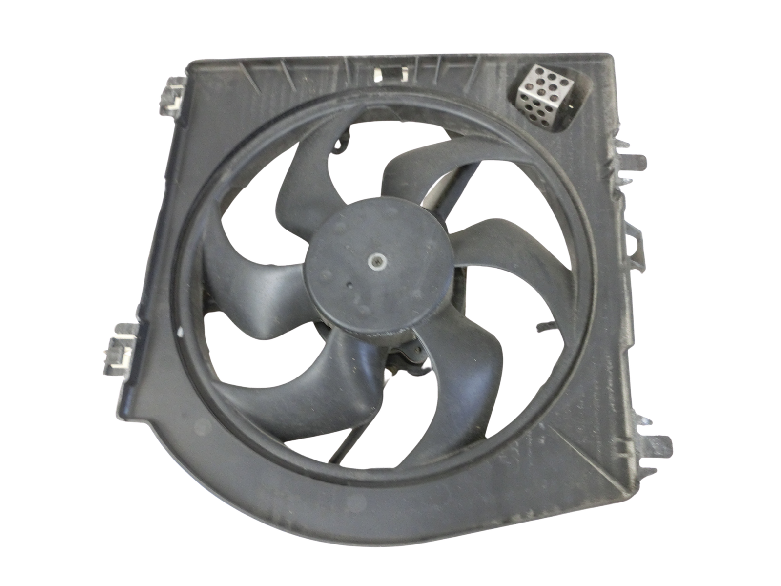 Renault Wind E4MF 10-14 16V 1,2 74KW Lüfter Ventilator f. Kühler  - Bild 1