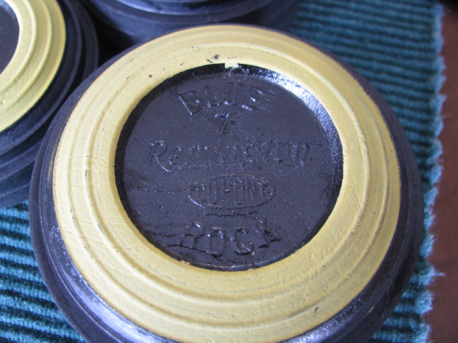 VINTAGE CLAY PIDGEONS REMINGTON BLUE 7 DUPONT ROCK Lot of 10