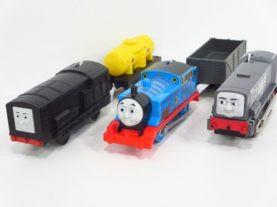 thomas and friends trackmaster dennis